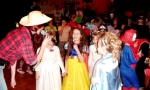 Dedinský detský karneval 2/2009.